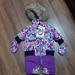 Canada Weather Gear Waterproof body suit.Size 3-6m